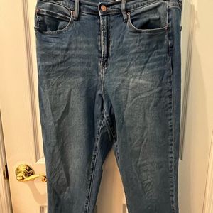 Nicole Miller Nomad Super High Rise Slim Medium Wash Jeans